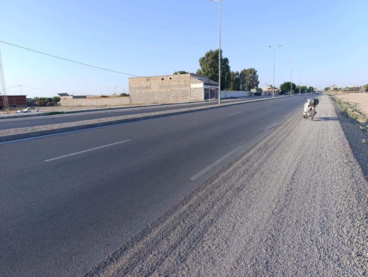 قطعة أرض للبيع على الطريق الرئيسي لرقادة – القيروان - 2