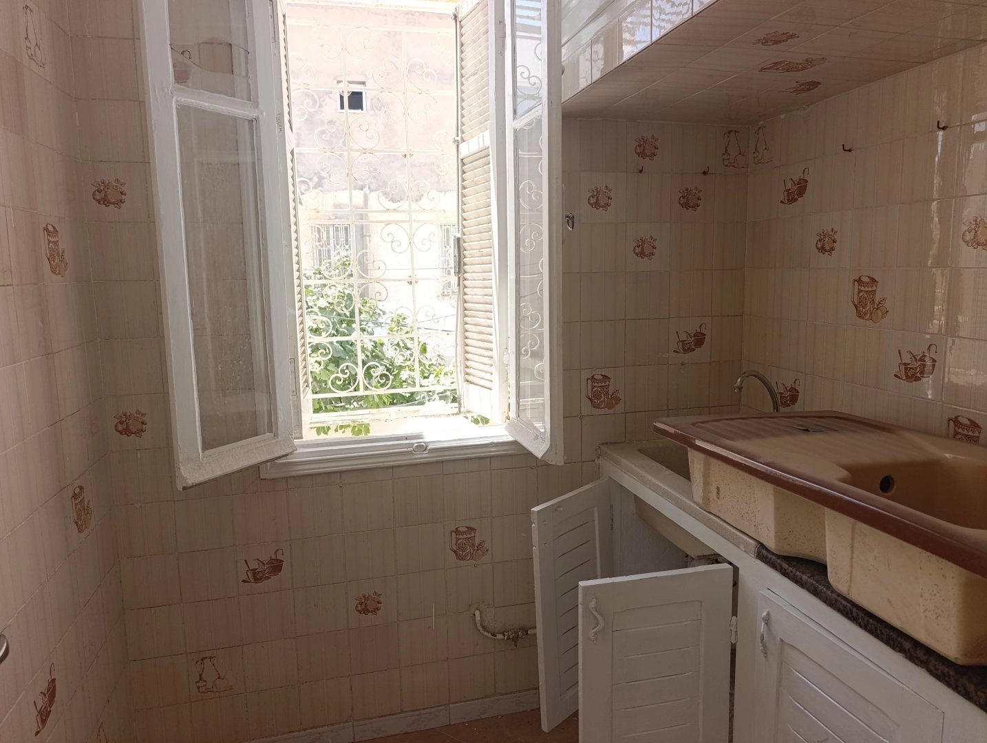 علوي للبيع طريق حفوز - 2